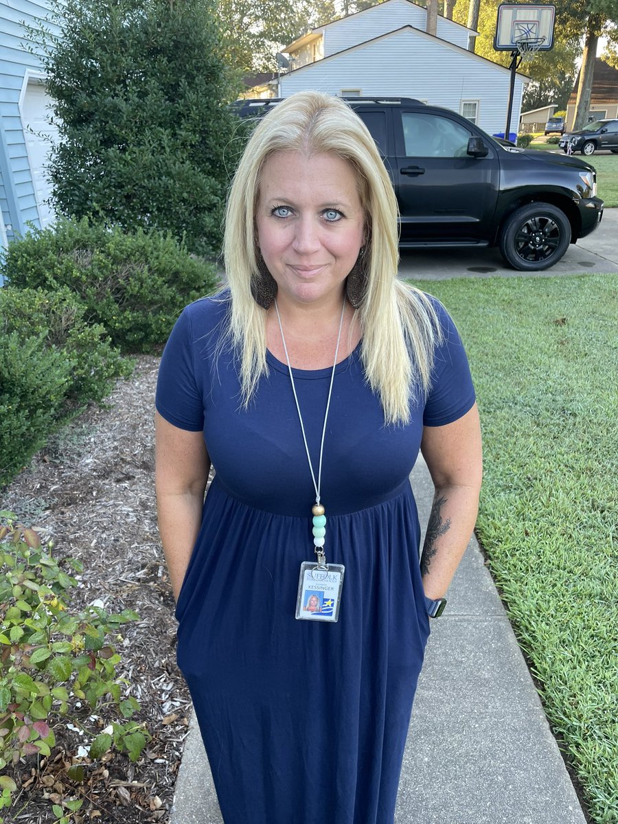 Happy 1st Day of School 2021! 🍎📚✏️ 
6th grade, 9th grade, 5th grade …. and my 2nd year of 2nd grade!  
Here’s to a happy, fun, safe, healthy school year!! #BuildingtheBestSPS #spsbackandbetter