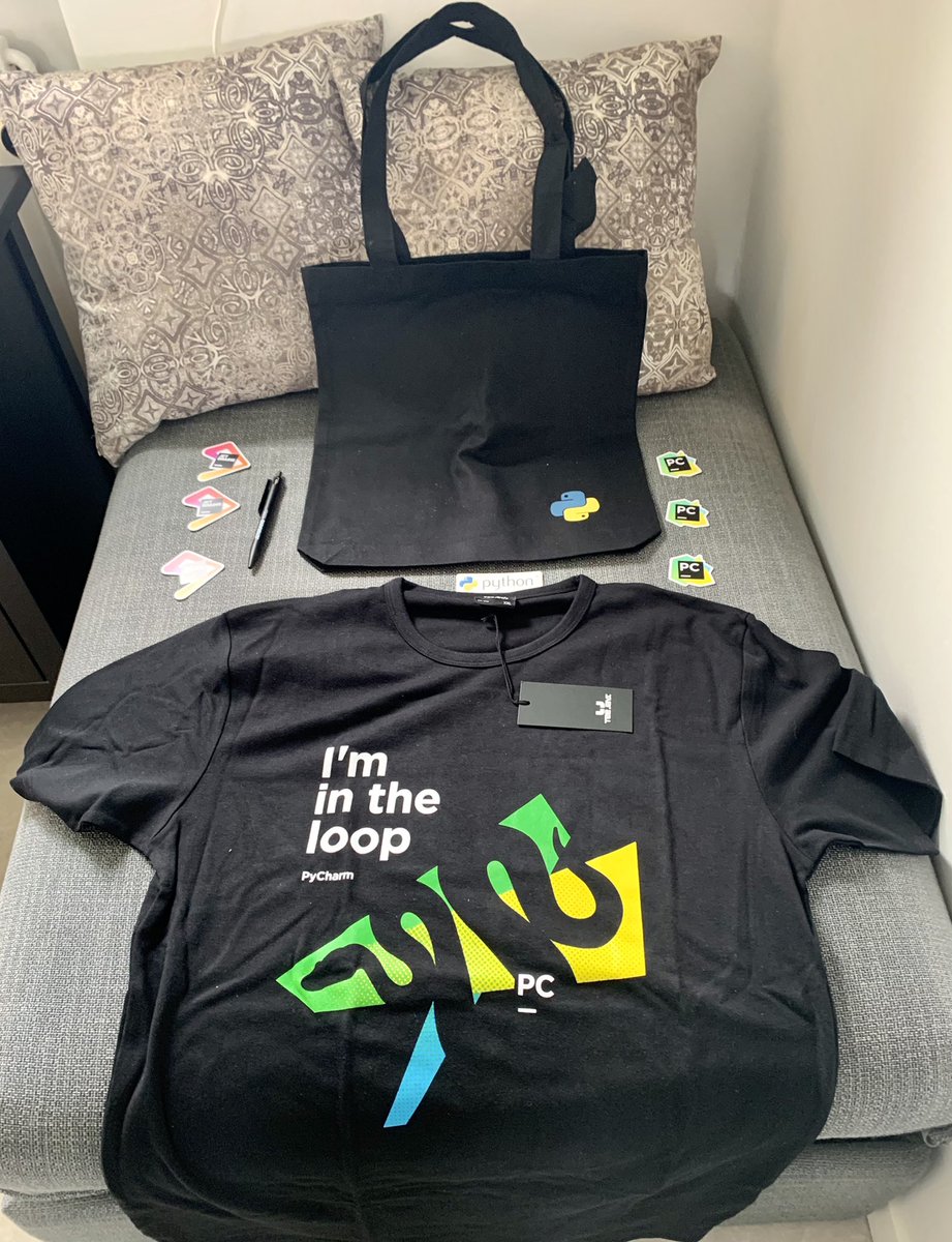 Just got this unexpected gift pack from @jetbrains and @ThePSF Thank you very much, appreciated! 🤓 #pythondevsurvey