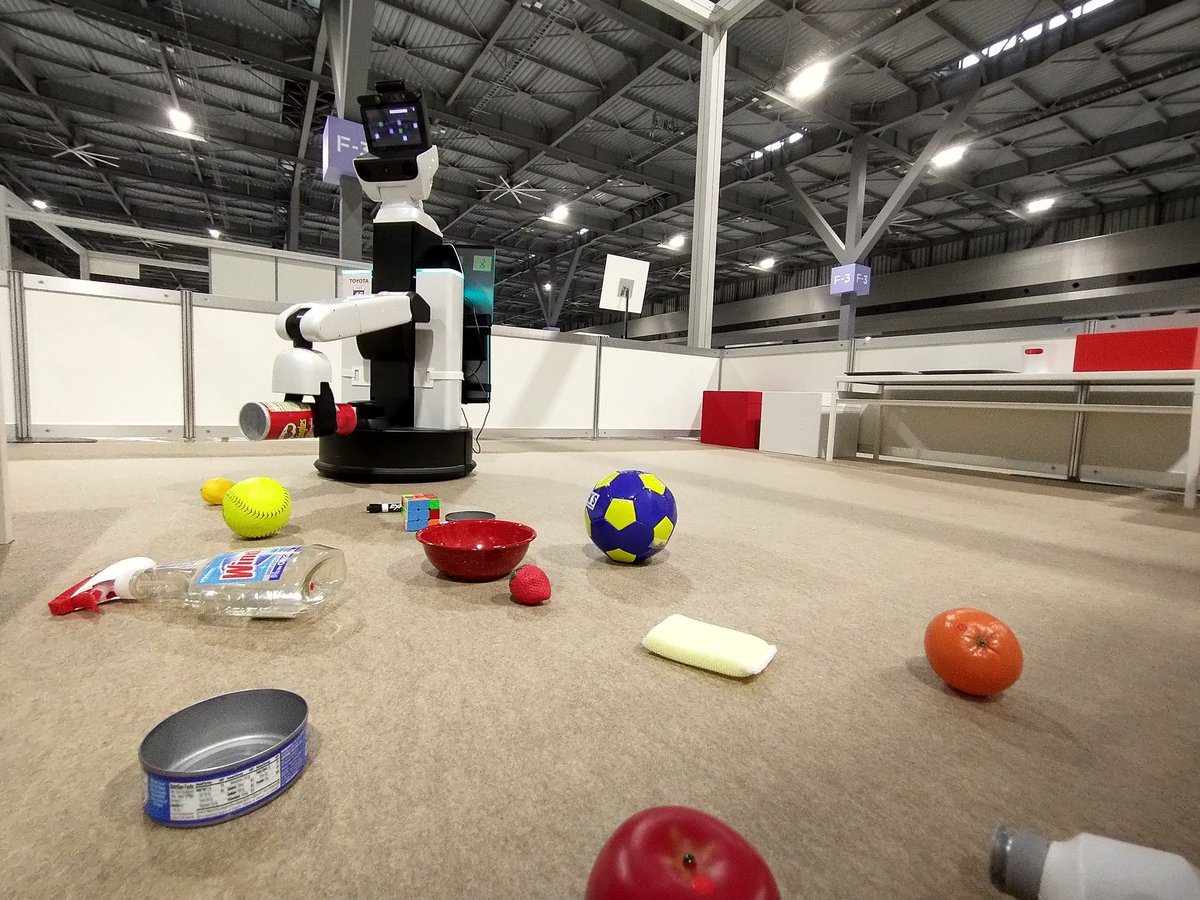 TenshiTeacher's tweet image. Tamagawa University&apos; eR@sers team at the #WorldRobotSummit2020