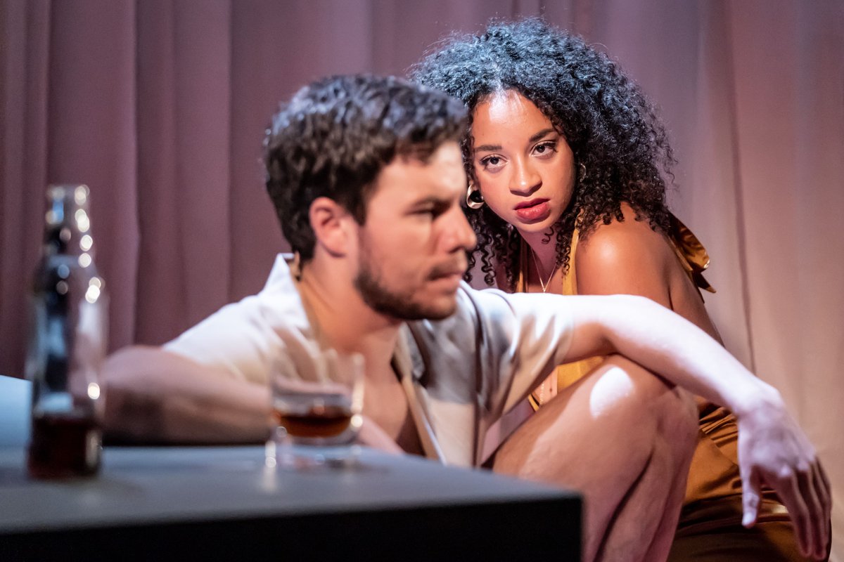 Curve (@curveleicester) on Twitter photo We're thrilled to be sharing a snippet of the production photos with you for the blazing Cat on a Hot Tin Roof.
Running at Curve until 18 Sep, then touring, book now 👇🎟️
curveonline.co.uk/whats-on/shows…
📸: <a href="/brennerphotos/">Marc Brenner</a>
#ACESupported #YourLeicester #HereForCulture We're thrilled to be sharing a snippet of the production photos with you for the blazing Cat on a Hot Tin Roof.
Running at Curve until 18 Sep, then touring, book now 👇🎟️
curveonline.co.uk/whats-on/shows…
📸: <a href="/brennerphotos/">Marc Brenner</a>
#ACESupported #YourLeicester #HereForCulture