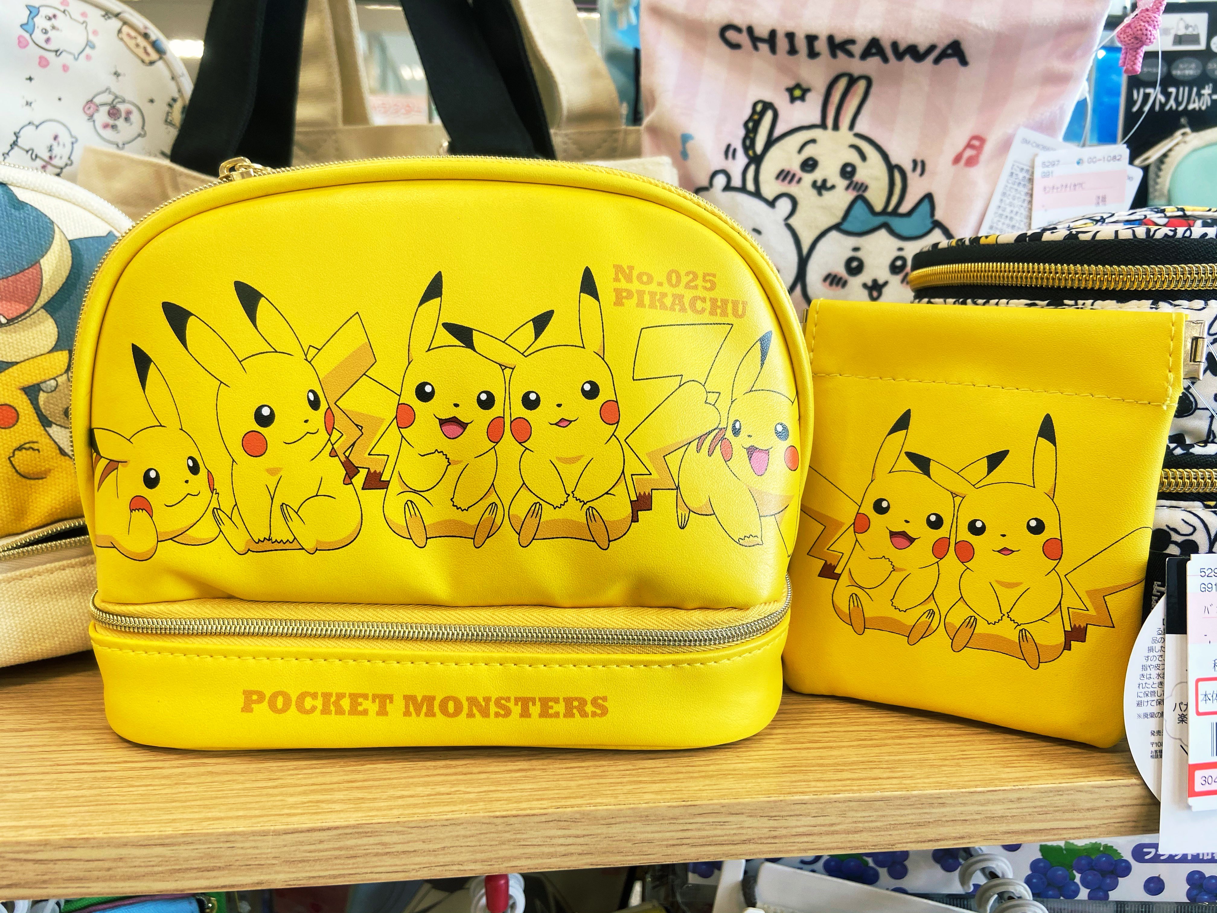 ヒノッチ 新発売しまむらのピカチュウポーチまだ間に合ってよかった どの角度から見てもめっきゃわ T Co J5un45kgsm Twitter