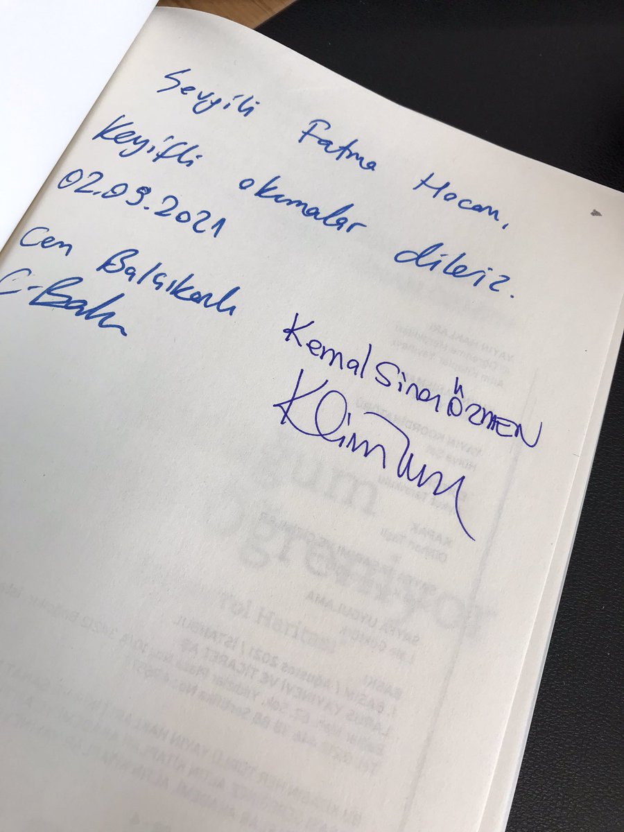 FatmaKusat's tweet photo. Cem Hocam, Sinan Hocam velilerimiz İngilizce ile ilgili şu soruları soruyorlar; dediğimiz sorular ve fazlası yanıtlanmış. Ne güzel, ne etkili. Anne babalar için tam bir “yol haritası” Emeğinize sağlık. Birikimlerinizle yol gösterdiğiniz nicelerine @cembalcikanli @kemalsinanozmen https://t.co/vPc62JvPGc