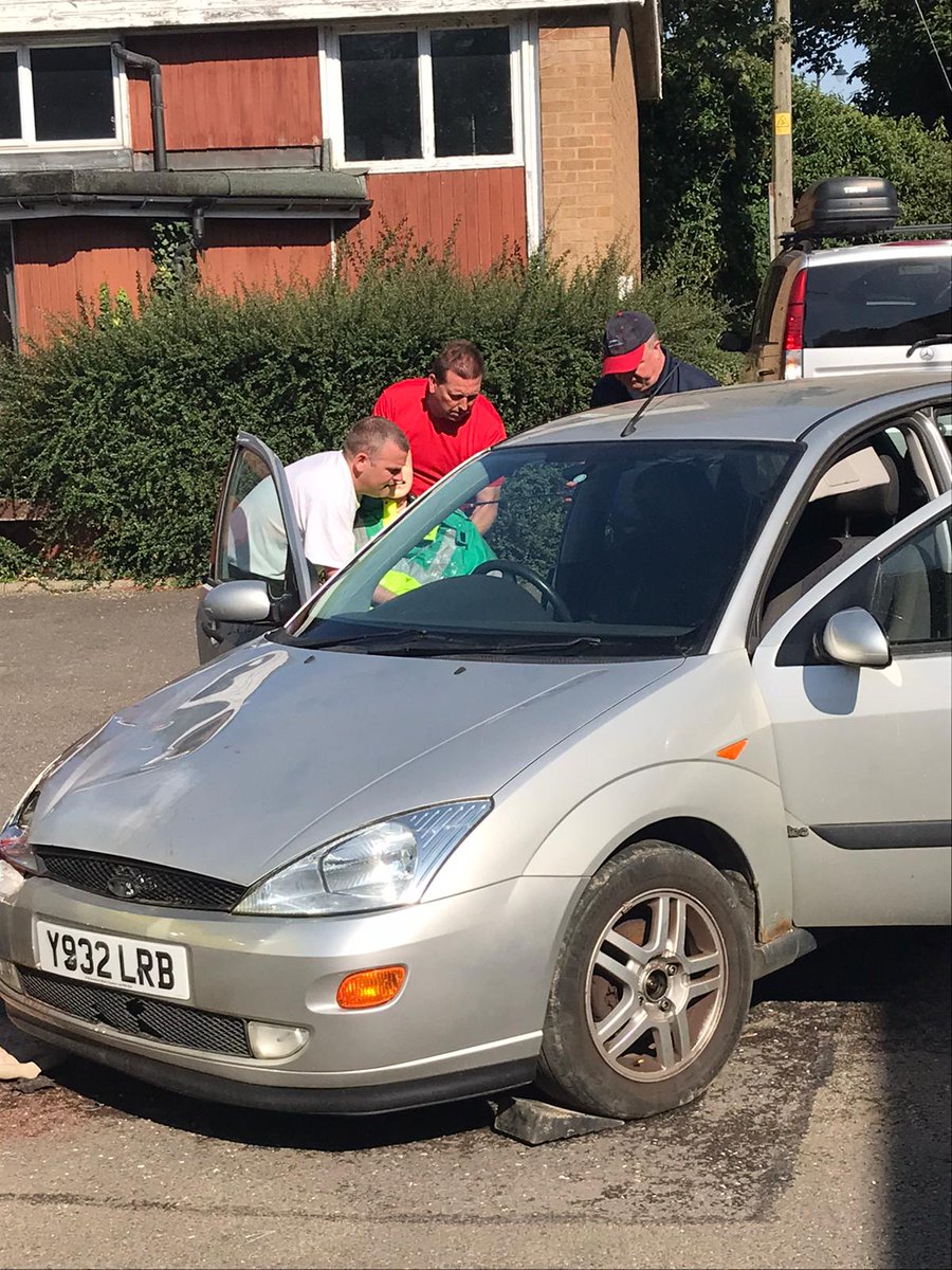 Massive thanks to <a href="/liveshq/">liveshq</a> for facilitating a Fantastic trauma training course <a href="/bourne_fire/">Bourne Fire Station</a> for <a href="/LincsFireRescue/">Lincolnshire Fire and Rescue</a>. We had various RTC's, empalement &amp; a stabbing thrown at us with live casualties&amp; lots of(fake)blood to make it realistic. Lots of positive feedback, from all involved