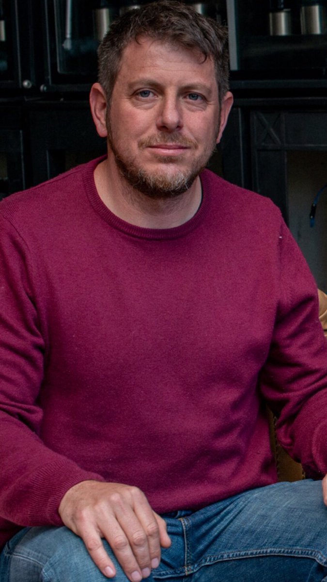 #NovedadMM / ¡Hoy nuestra alegría es doble! Celebramos el #DíadelEnólogo y lo hacemos a lo grande, dándole la bienvenida a <a href="/FeliStahl/">Felipe Stahlschmidt</a>, nuevo enólogo de <a href="/MMwines/">Mosquita Muerta</a>. ¡Bienvenido Felipe! ¡A soñar y crear grandes vinos!

¡Sumate al #EfectoMMWines!