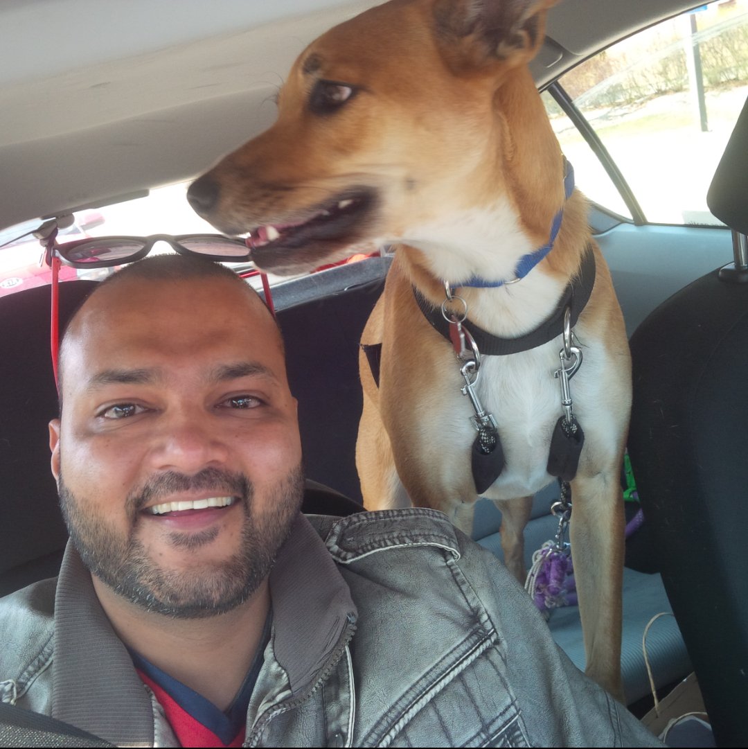 AmitGujargoud's tweet photo. @PhilakoneCrypto Live from Chicago . I gives me immense pleasure to see you and Iraz smiles all around and having fun. https://t.co/buifv8DDYI