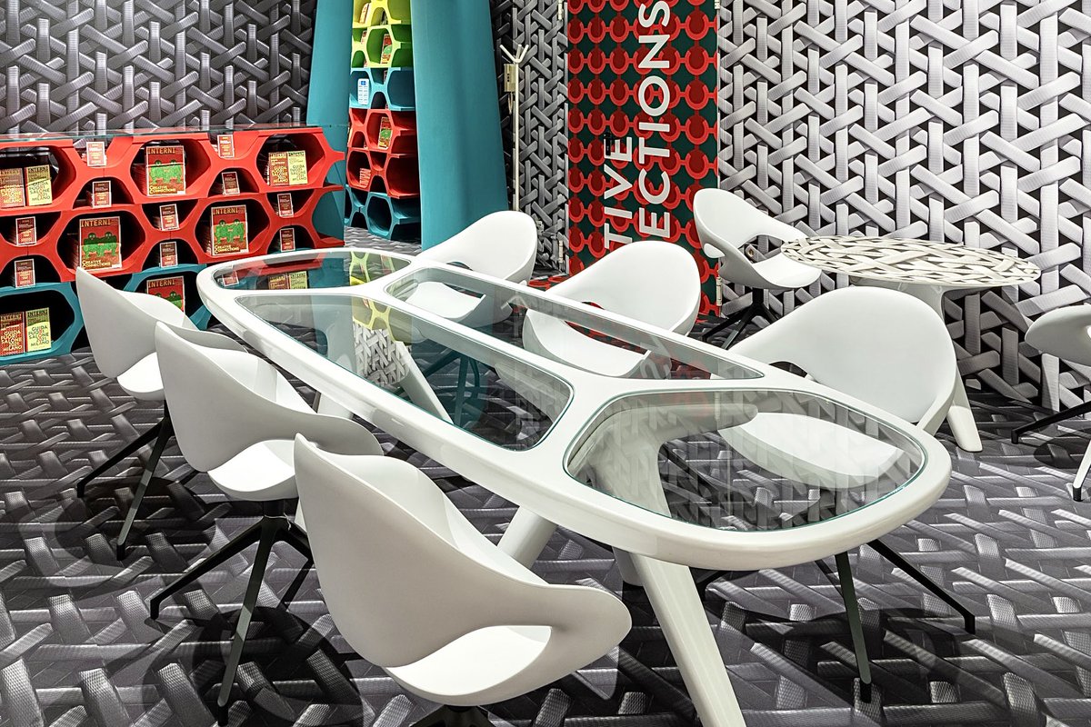 macstopa's tweet image. Creative Connections Internibpress office in during Milan Design Week 2021. Moon chairs designed for Tonon Italia around our new bespoke table manufactured by TMK.