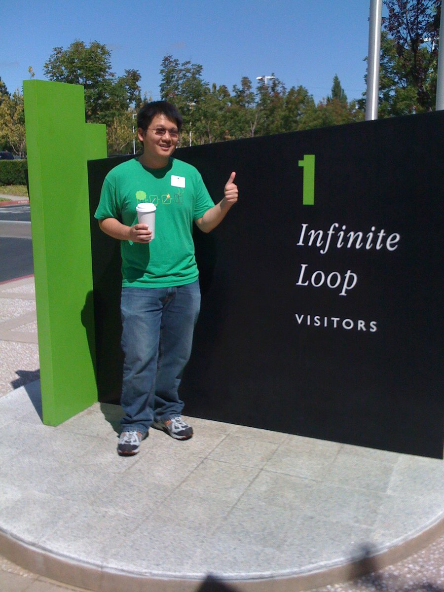 hungtruong's tweet image. I’m super excited because it’s my finally my first day as an iOS developer at @Apple! Since I can’t go into an office yet, my first day pic(s) will have to be from when I visited that sign in 2008 and 2015.