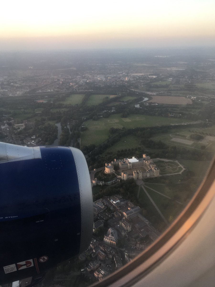raymasseytweets's tweet photo. Worth dropping in? #BacktoBlighty @theroyaleditor https://t.co/u3JRZCWSe3