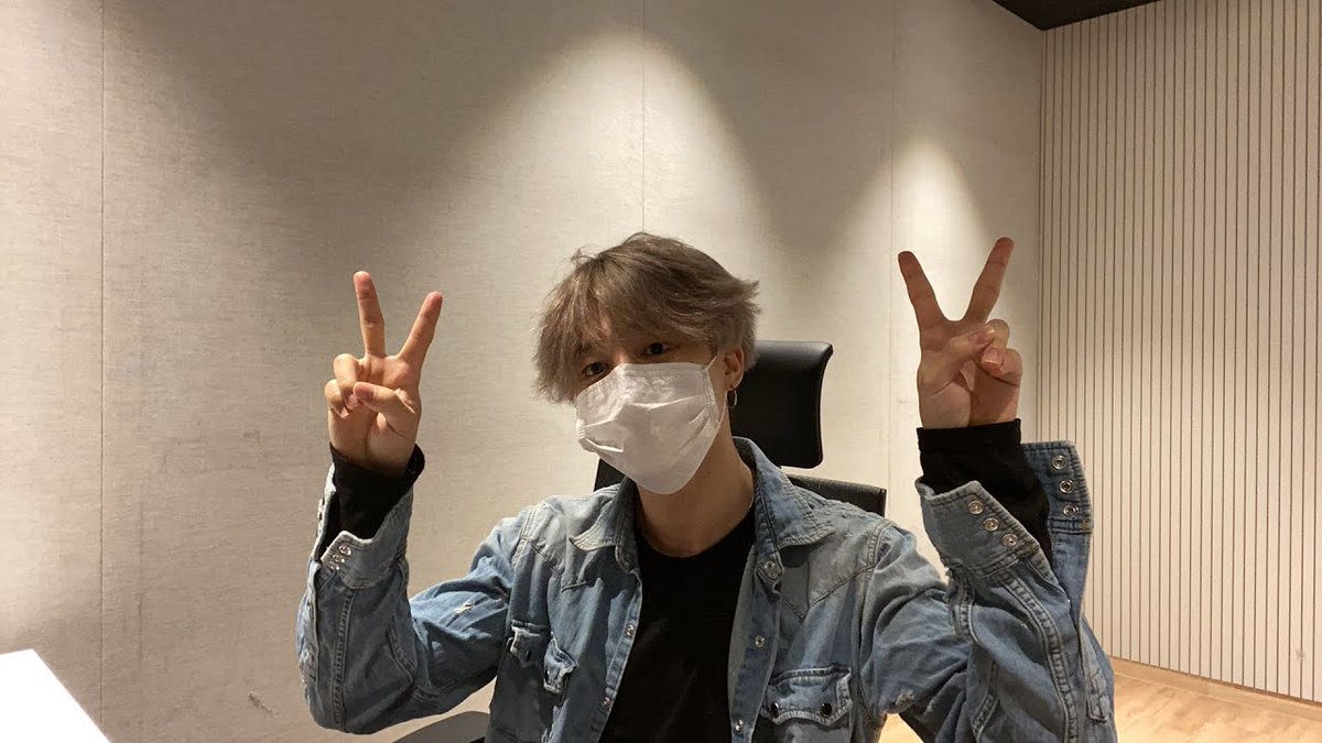 AlexiMidnight's tweet photo. I vote #ButterClipe #BUTTER  #ARMY  #BTS   #PermissionToDance  at #MPN 
@BTS_twt https://t.co/OTIZminNrC