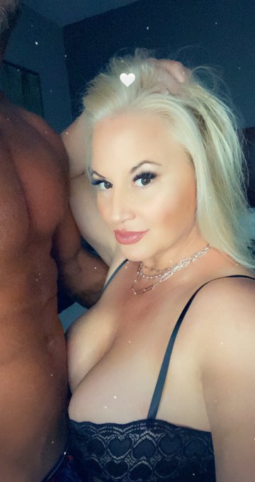Check out my OF page!!  Go to https://t.co/DJJ8xzl5ys to sub!! Hot new pics and videos!  NEW B/G CONTENT