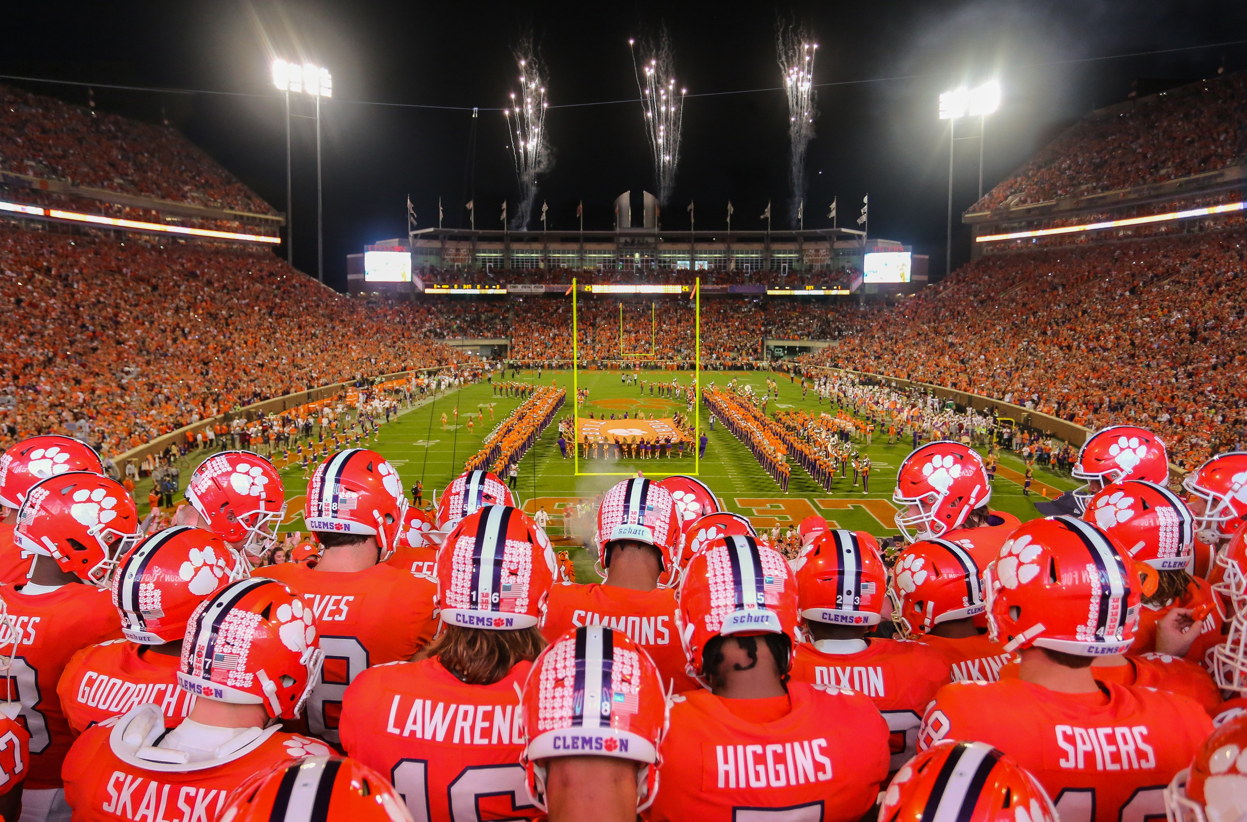 Clemson University on Twitter "🏈 The playing surface in Memorial