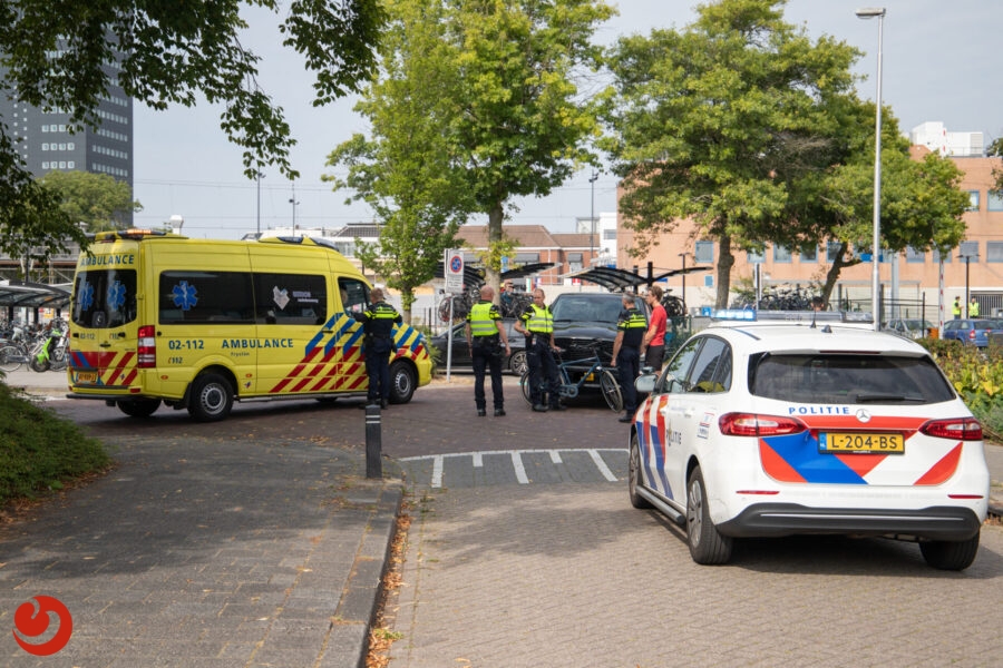 Fietser gewond na botsing met automobilist in Leeuwarden