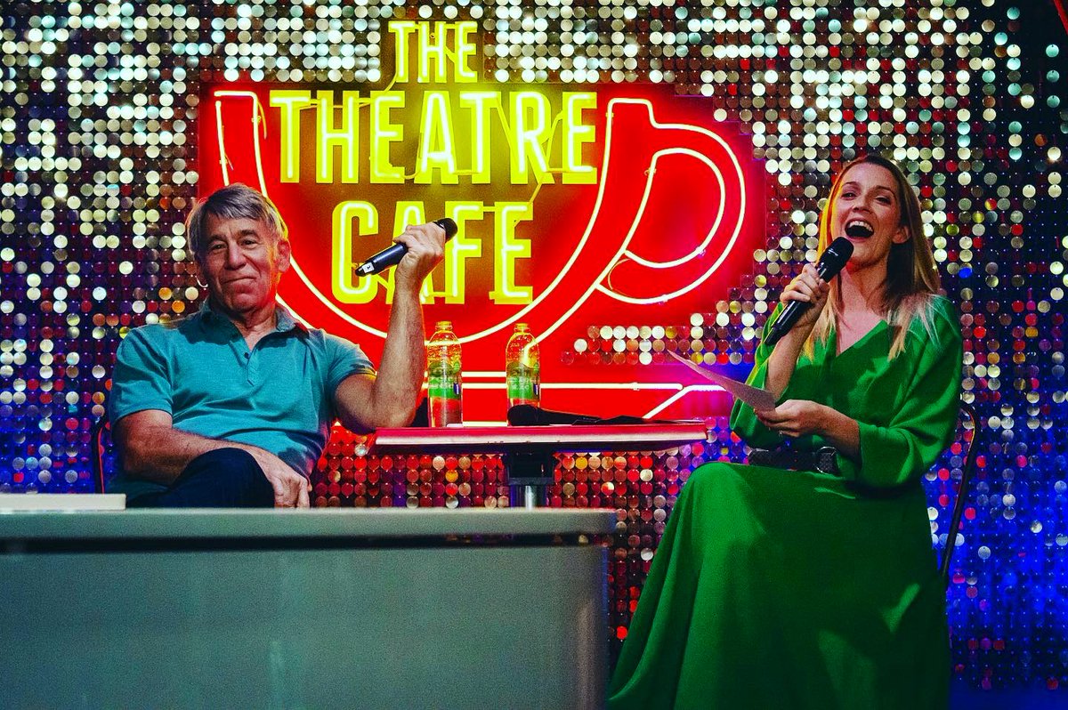 Throwback to last months ‘An Afternoon with Stephen Schwartz’ at The Theatre Cafe. One for the memoirs 🥰

Head here to watch the full interview youtu.be/OZFTMQ9Z1VM