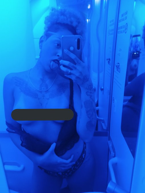 Voc&ecirc;s j&aacute; viram que estou com uma nova plataforma no https://t.co/0jOocDw0ql ? Conte&uacute;dos toda ter&ccedil;a e<a href="/tag/carnavalsantacaliente"class="tags"><span>#carnavalsantacaliente</span></a>