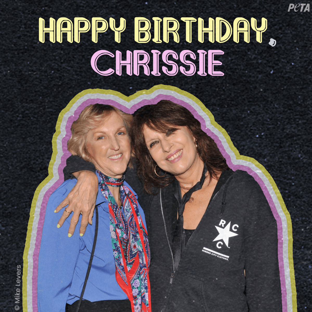 peta's tweet photo. International rock icon @ChrissieHynde isn’t just a legend for founding The #Pretenders—but for her DECADES long work speaking up for animals, too! 📢
 
Happy Birthday to this gutsy, outspoken, and one-of-a-kind animal rights activist 🖤 https://t.co/Zg50uaLmDE