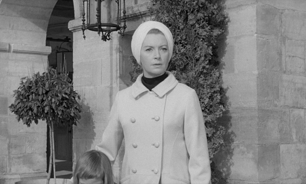 criterionchannl's tweet photo. EYE OF THE DEVIL (1966), now playing in our 17-film Deborah Kerr series! 🖤https://t.co/ZdUzJDHwq4

A French château and its vineyards are the setting for gothic thrills in this haunting excursion into the occult starring Kerr &amp; David Niven alongside Sharon Tate &amp; David Hemmings! https://t.co/y7z33UKJD1