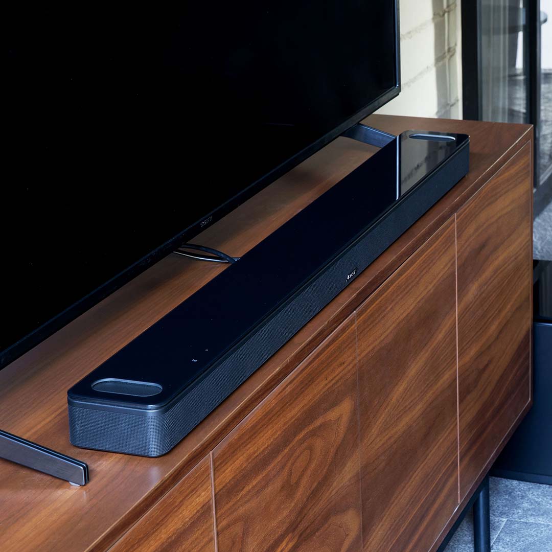 Im Klang versinken. Mit der neuen Smart Soundbar 900 stellen wir das beeindruckendste Audio für all deine Lieblingssendungen, Spiele und Filme vor. Jetzt vorbestellen. bose.life/3hc3r53 #BoseSpeakers