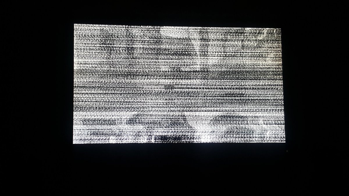 littlejohn22's tweet photo. @InterCliente No tenemos señal de tv ni de internet desde el lunes de la semana pasada lunes 30Agosto y lo que dicen es que hay una falla en la zona....cuando vamos a tener señal. 15178101 Porlamar urbanización la arboleda, calle EO7 Casa C12 https://t.co/PLtqP0m6Sm