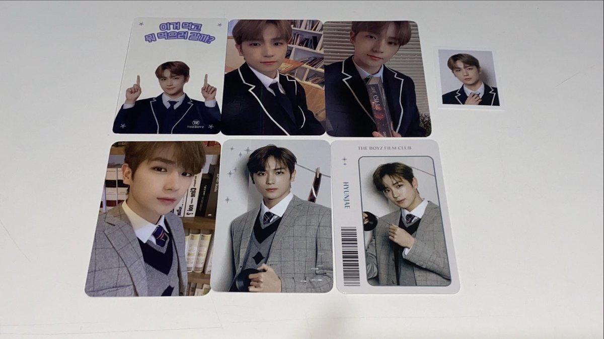 softyhyunjaes's tweet photo. [ HELP RT ] wts ready stock 

💰dm with pic for price
🦋postage rm8 jnt
🦋dm if interested 
🦋no rush postage 
#pasartbz #pasartheboyz #pasarepex #pasarNCT https://t.co/jOL8n0RUGt