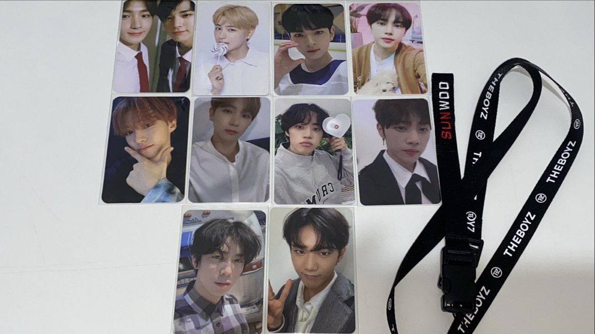 softyhyunjaes's tweet photo. [ HELP RT ] wts ready stock 

💰dm with pic for price
🦋postage rm8 jnt
🦋dm if interested 
🦋no rush postage 
#pasartbz #pasartheboyz #pasarepex #pasarNCT https://t.co/jOL8n0RUGt