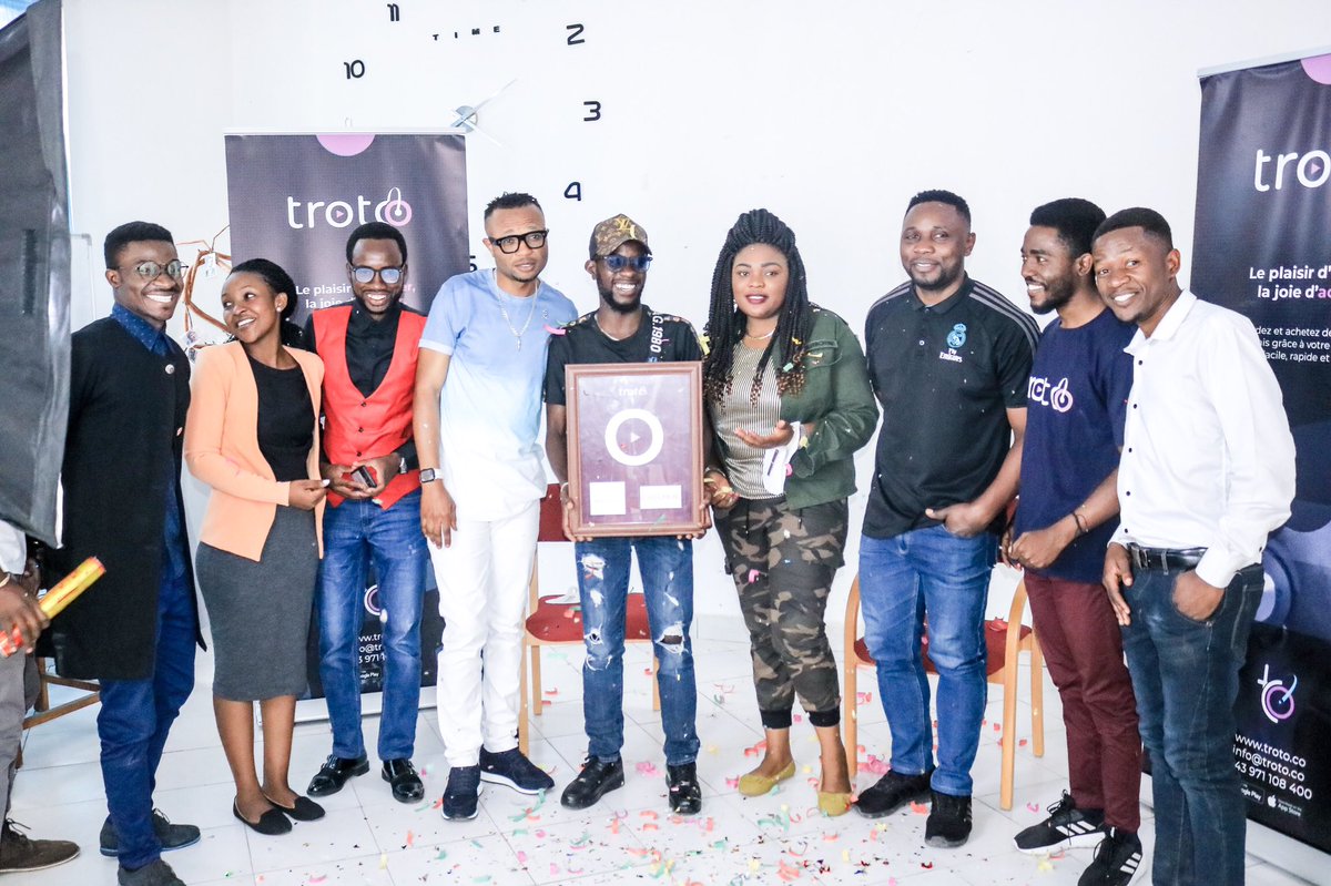 trotoapp's tweet photo. Félicitations à Chelmi B
ARTISTE DU MOIS D’AOUT 2021
#ChelmiB #TopMois #Troto
#SADOK #TomorrowSarl #RNProduction #Talents2kin #UrbanScene #Musique #2gozik #KribiosUniversal #WorldMusicActus #mbotecd https://t.co/ZX2gHxMnDx