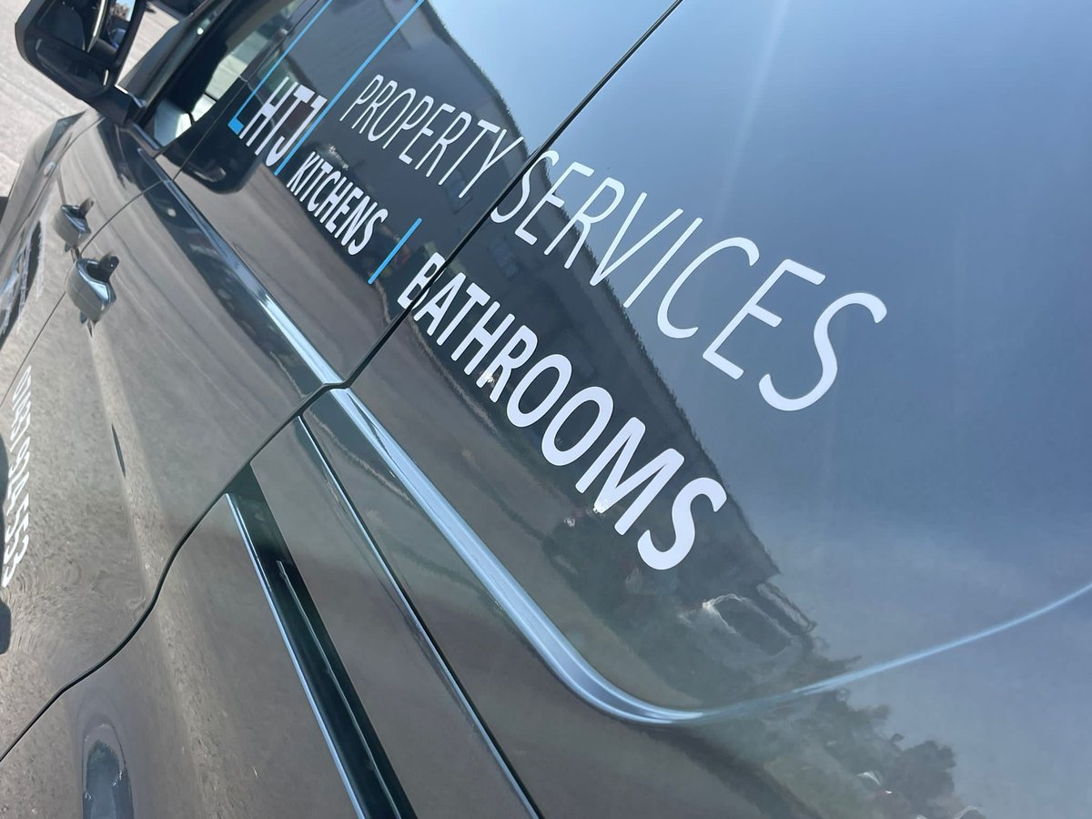 EliteSigns's tweet photo. A professional look for HTJ #Propertyservices' #FordConnect #vehiclebranding with a classy combination of @metamarkuk white &amp; pale blue. https://t.co/92JWkjPAbx