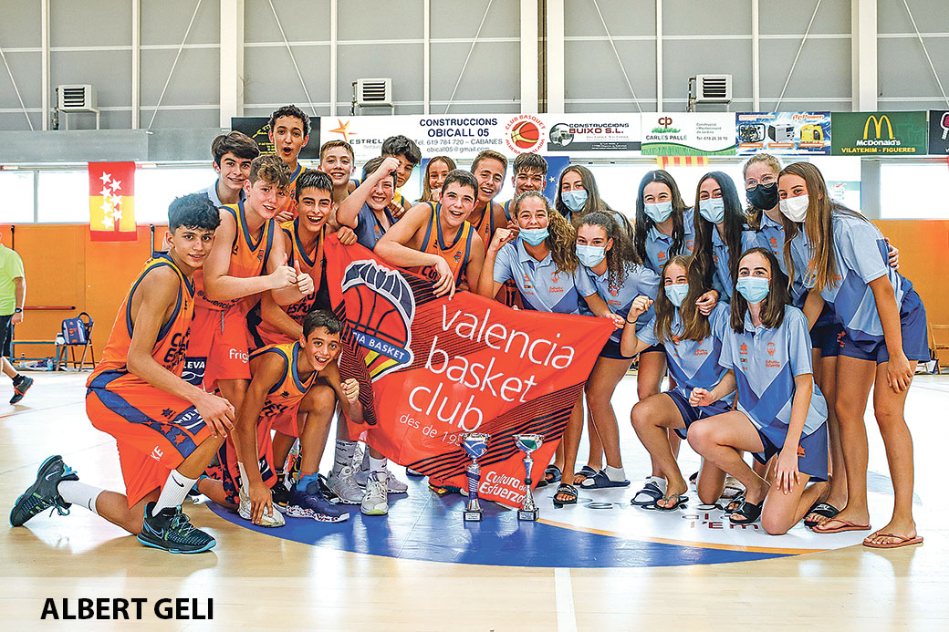 [ESPORTS] El Torneig Nord es vesteix de taronja. 

📍 Els dos equips del <a href="/valenciabasket/">Valencia Basket Club</a> es van imposar a la primera edició, que es va fer a #Peralada i #Castelló. 

🔗 ow.ly/1FuP50G5vZR