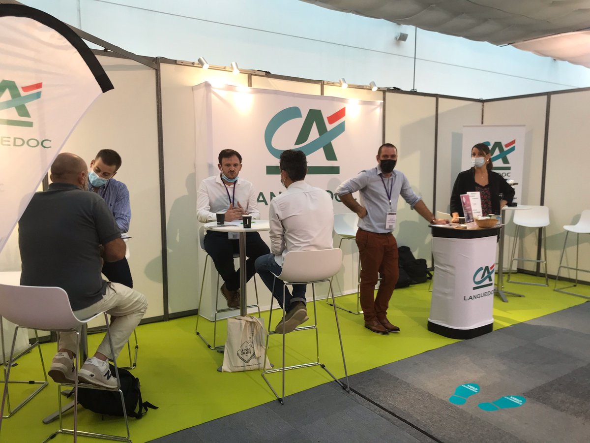 CALanguedoc's tweet photo. Aujourd’hui se tenait la #LaPlaceCréative. Une belle journée d’échange : conférences, rendez-vous avec des experts.🤝
Nous étions présents pour vous rencontrer et discuter de vos projets de création.💡#creditagricoledulanguedoc @Montpellier3m @CCIHerault https://t.co/rMN1tXFi7T