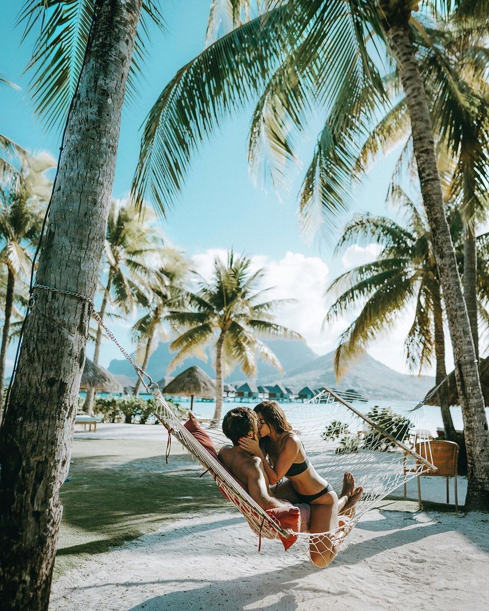 pairUp_'s tweet image. Don’t you get it, silly ? It’s because we’re so different that we find our way back to each other every time ☺️⠀ 

IG amyseder⠀