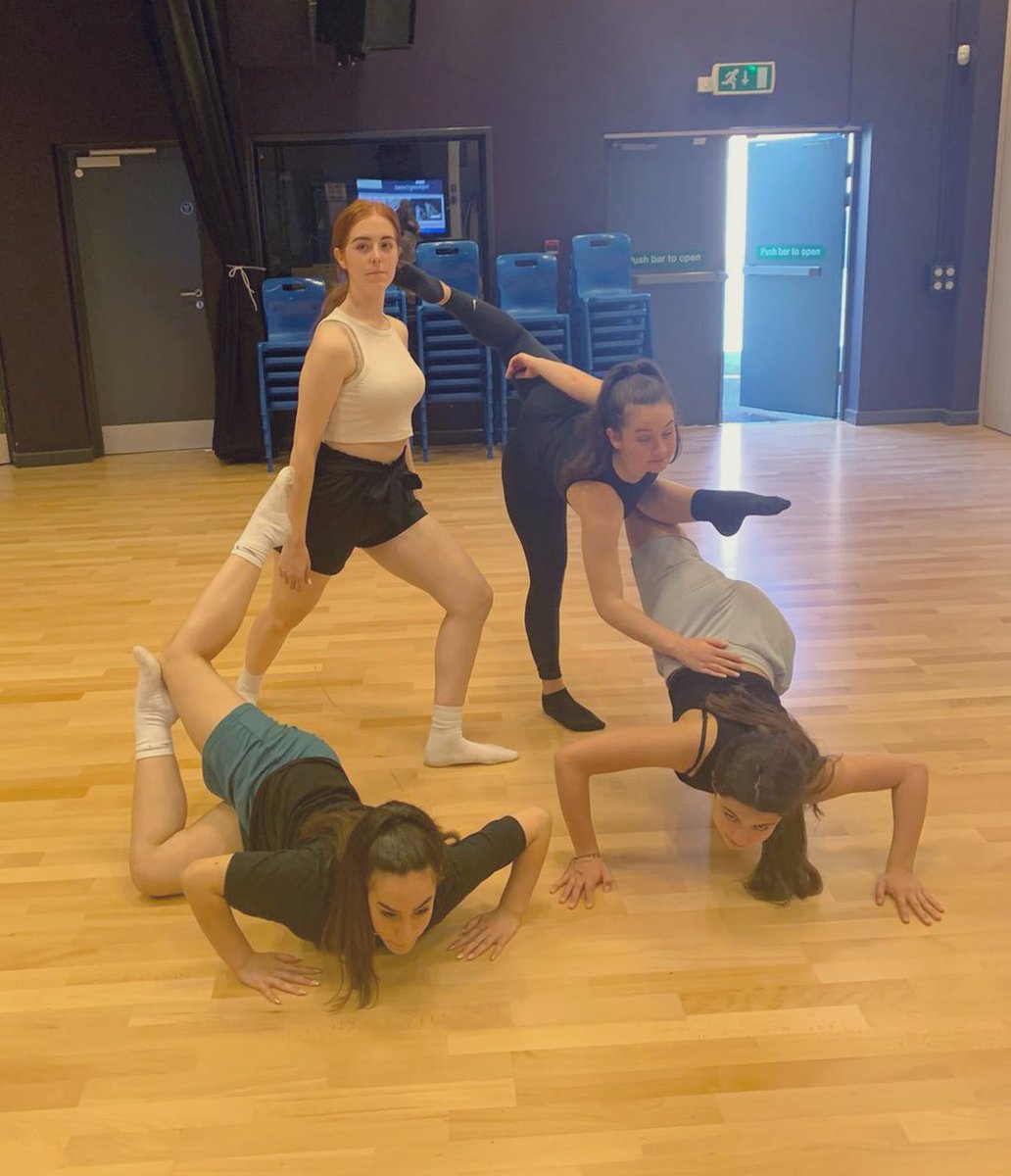 UckColl_Dance's tweet photo. Our A Level Dance students have been working hard today on their performance piece ๐๐ช๐ป @UckfieldCollege #ALevelDance #pointyourtoes #contemporarydance https://t.co/EI1njh3gt5