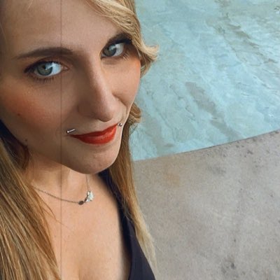 lalylaly89's tweet photo. #NuovaFotoProfilo https://t.co/8IX0gk8H6L