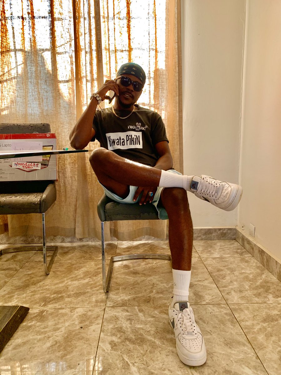 PeeresKakuri's tweet photo. We made 2 new bangers today 😂
#NsoBoy🎲 https://t.co/Oxj2bk62ZP