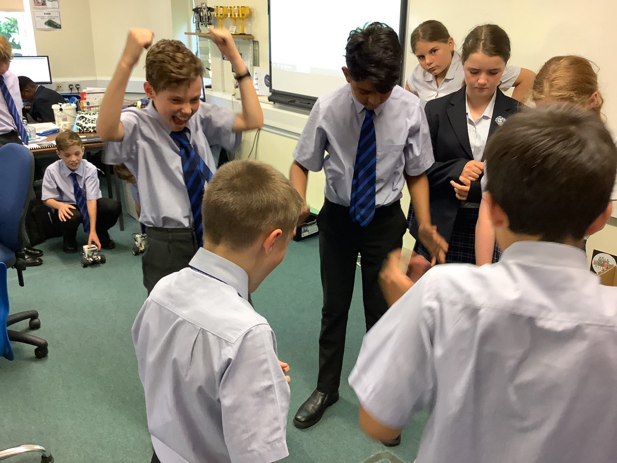 DunottarCompSci's tweet image. Busy first #robotics club for this year. Many new students coming along and learning how to program their robots in teams. Look forward to teaching new skills with different motors next week.