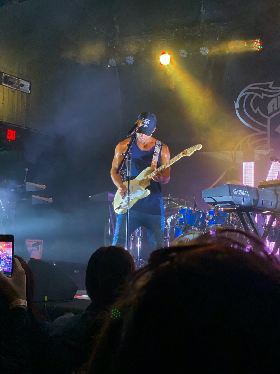 jakemiller's tweet image. 1 week from today I play my first real show in almost 2 years 🤯 

PHOENIX,AZ! jakemiller.com