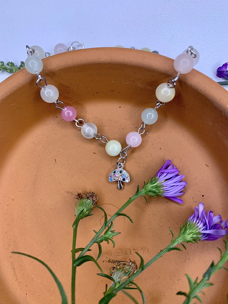 Treat yourself to a new bracelet ! 💓🌸✨💕

Shop link in bio 💓🌸✨💕