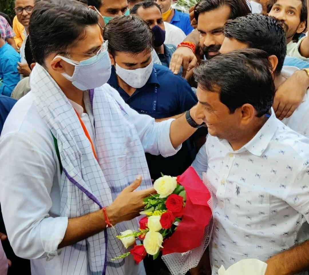 NareshMeena__'s tweet photo. आज आदरणीय @SachinPilot साहब से मिलकर जन्मदिन की शुभकामनाएं दी। https://t.co/GlKfGYc6CR