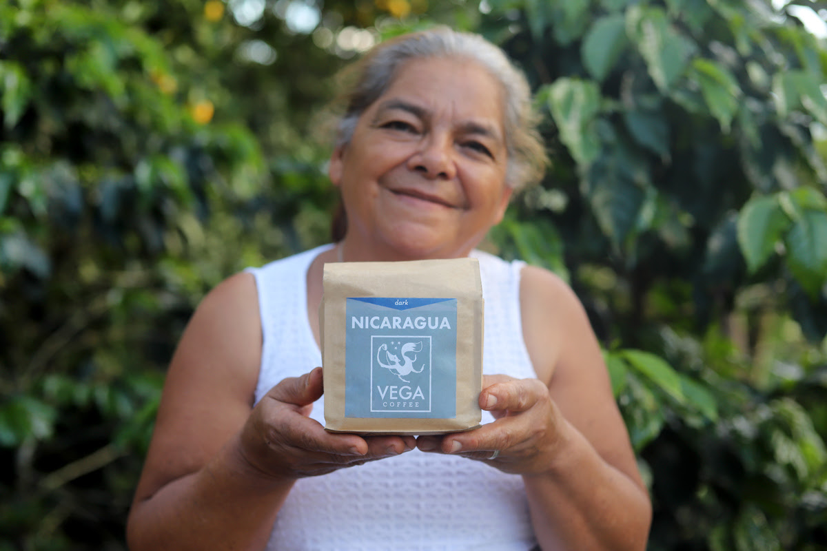 "Brands are specifically choosing to work with Vega and saying 'We need their traceability, we need their ethics.'"

Hear more on sustainable supply chains from <a href="/timrann/">Tim Rann</a> &amp; the <a href="/VegaCoffee/">Vega Coffee</a> team in <a href="/SSIReview/">Stanford Social Innovation Review</a>'s Uncharted Ground #podcast: 

ssir.org/podcasts/entry… #coffee #SocEnt