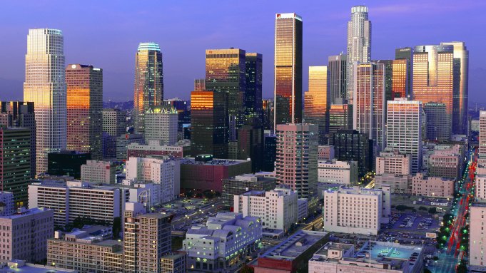 KnightDomini's tweet image. Rumor has it....

Nah let's be real.. I'm comin home and I'm comin for a fight.

Los Angeles, I'll see you next month :)