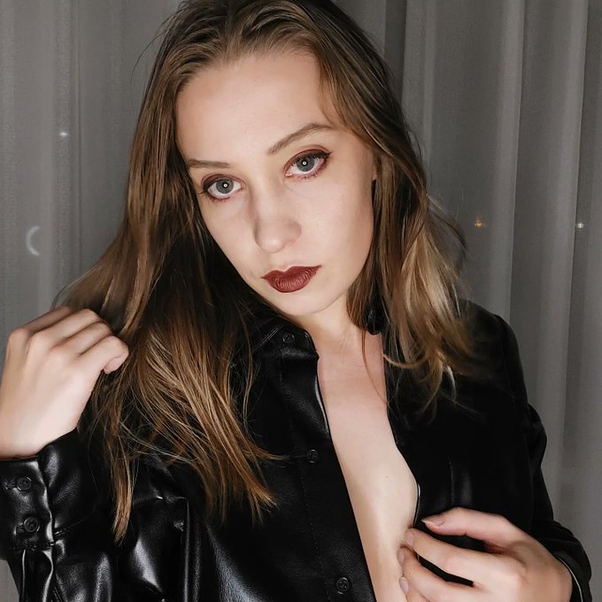 Hello, I took new photos🤩 https://t.co/4p69N9H2BM<a href="/tag/selfie"class="tags"><span>#selfie</span></a><a href="/tag/blonde"class="tags"><span>#blonde</span></a><a href="/tag/russiangirl"class="tags"><span>#russiangirl</span></a><a href="/tag/naturalboobs"class="tags"><span>#naturalboobs</span></a><a href="/tag/e"class="tags"><span>#e</span></a>