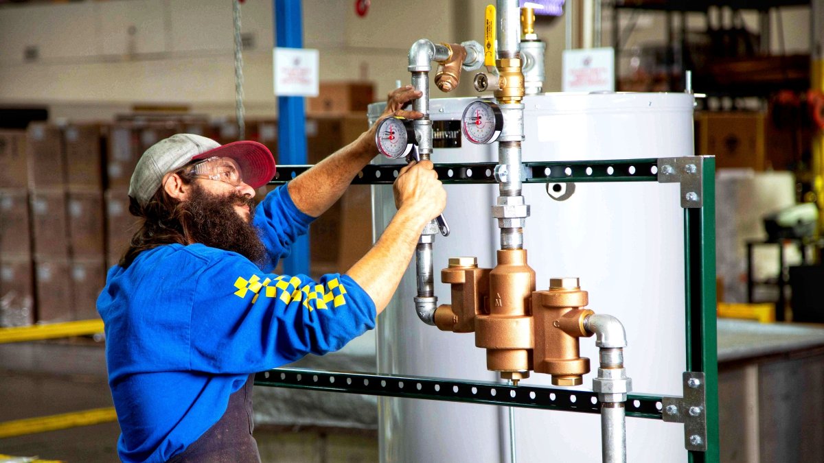 A behind-the-scenes look at Acorn Controls® command stations!

Learn more about this self-contained tempering &amp; recirculating system for all your tepid water needs 👉 bit.ly/38meTGG

#HotWater #Plumbing #PlumbingFixtures #WaterHeating