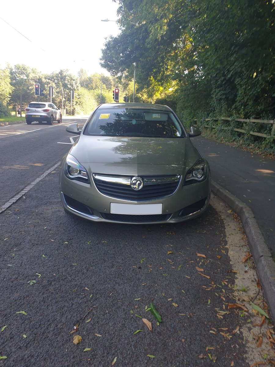 TelfordWrekin's tweet photo. A busy patrol for @LOParishCouncil NEOs this afternoon outside @NewdaleP. A couple of motorists finding themselves with penalty notices due to being parked in the bus stop. #telfcat #telfneo #telfenforce https://t.co/eZWKLGceoX