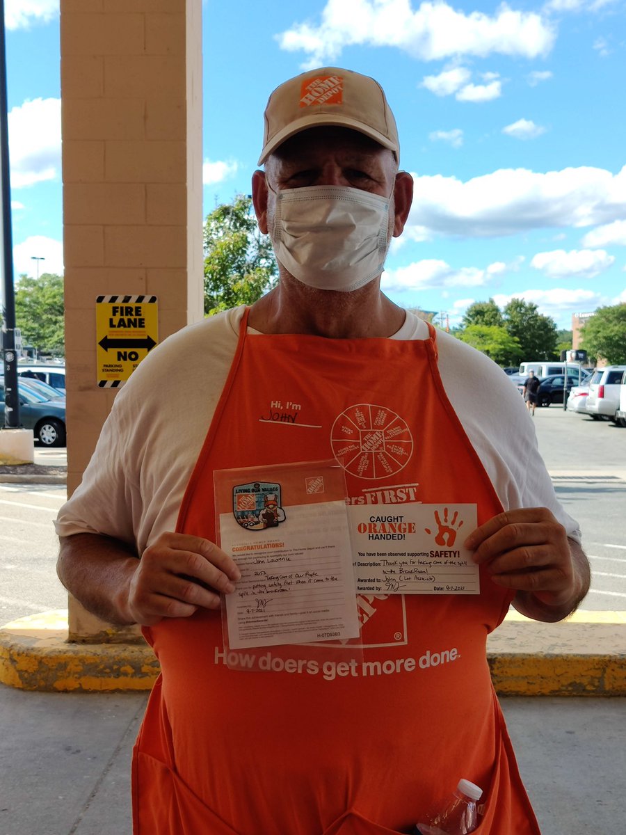 A big thank you to our pro loader John for driving safety in the lot!! <a href="/grand_alicia/">alicia grand</a> <a href="/SkidgellTravis/">Travis Skidgell</a> <a href="/MarkLevesqueTHD/">Mark Levesque</a> <a href="/SaugusHD/">Saugus Home Depot</a> <a href="/NicoletteH17/">Nicolette Harris</a>