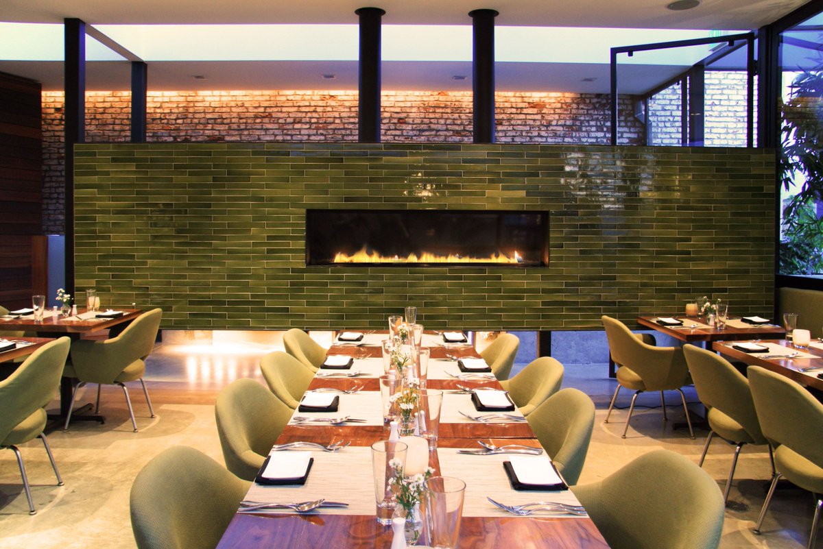 sparkfires's tweet photo. Our signature flame is the perfect addition to any space 
.
.
#fireplacemakeover #homeimprovement #homeinspiration
#architecture #homedesign #inspiration #designInspiration #newdesign #fireside #fire #modernfireplaces #fireplacedesign #natural #architects #designlovers #modernde https://t.co/hWgdTQzXTP