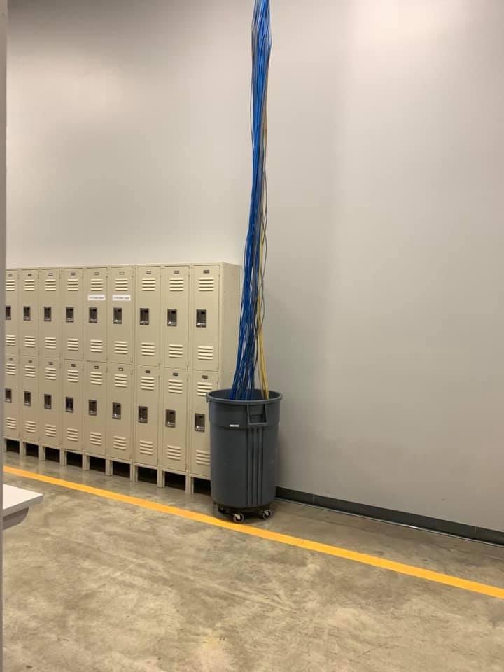 ucs_dave's tweet image. I had never before spotted the infamous bit bucket, but now you know where all those discarded frames and packets went.