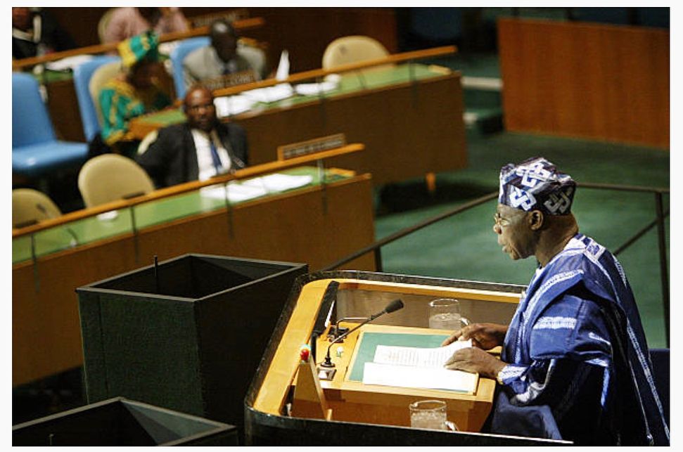 nigeriaoutside's tweet photo. October 12, 1977. Lt. General Olusegun Obasanjo and September 23, 2004. President Obasanjo of Nigeria addressing the United Nations at the UN Headquarters. 📸: Getty Images. https://t.co/DQBjpegyku