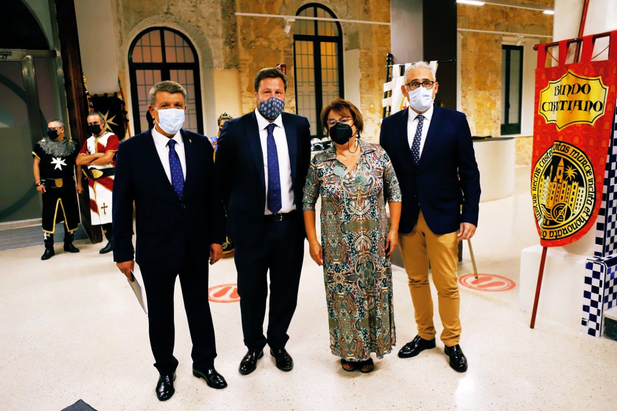 yayodelgado's tweet photo. Gran noche. Otra vez inolvidable. Gracias #MorosyCristianos por volver a contar conmigo. Ha sido emocionante. Un lujo compartir pregón con grandes! @antoniobotias @PalomaReverte y Alfonso de la Cruz. https://t.co/GT8Av3iMz6
