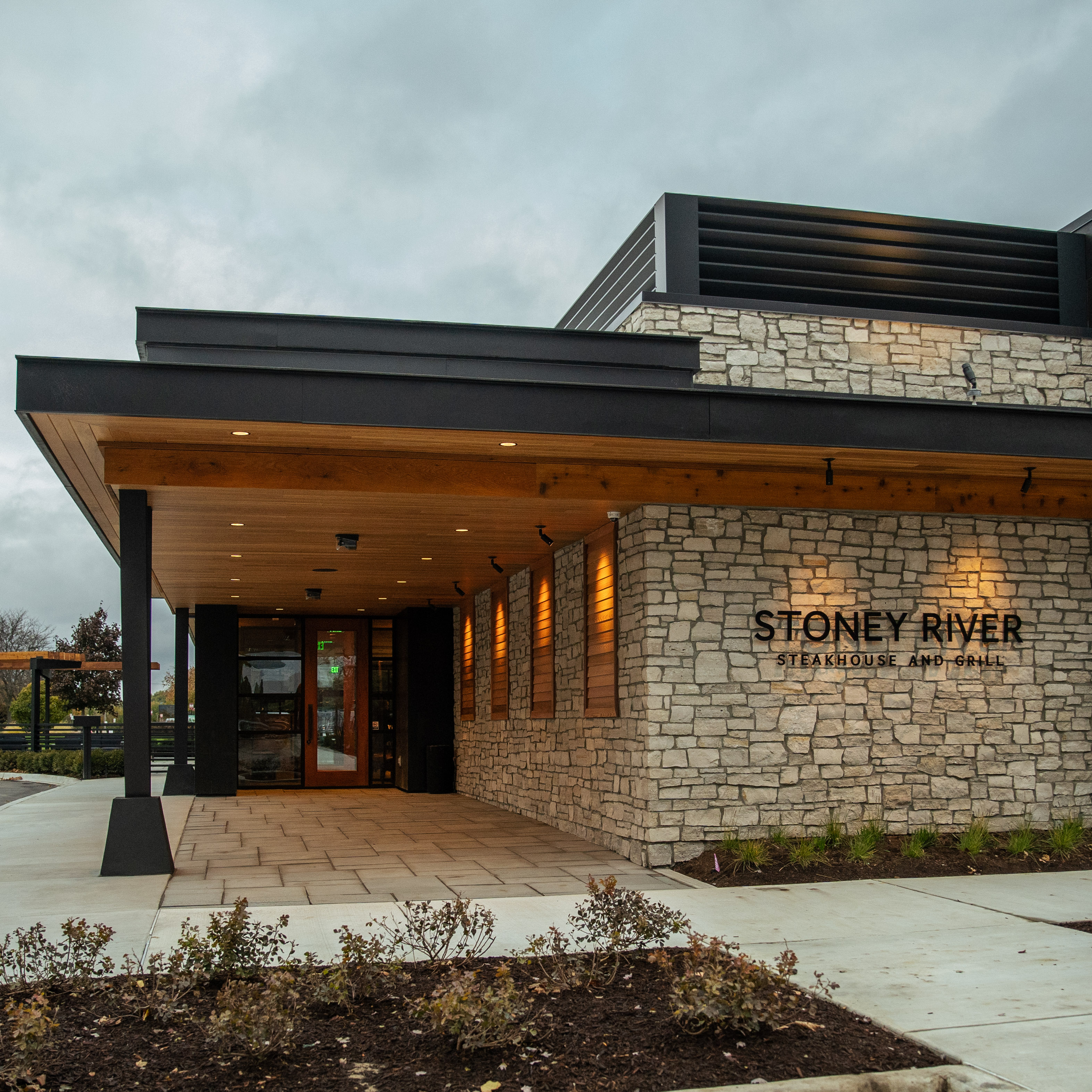 Stoney river steakhouse outlet