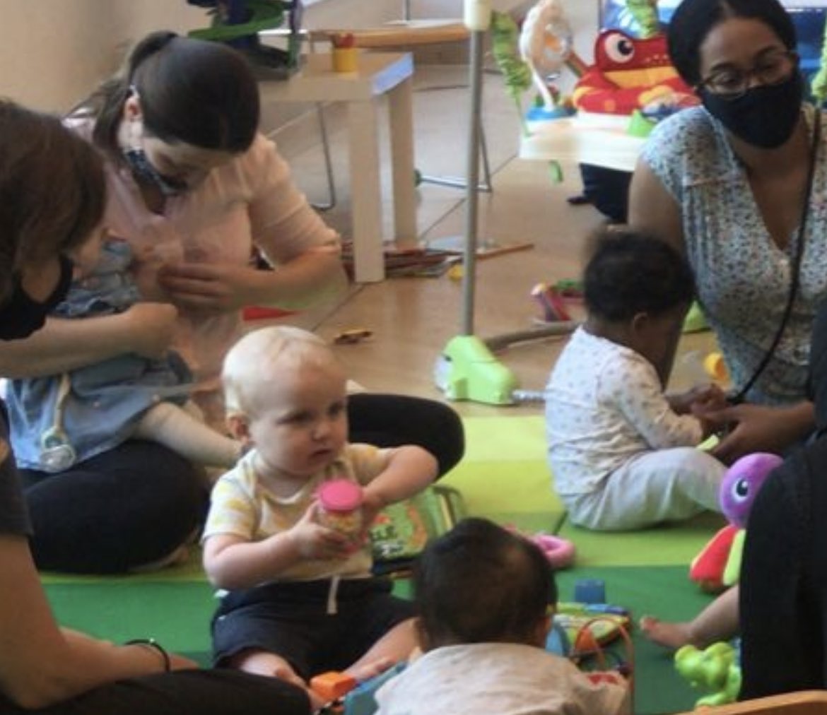 stf_engineroom's tweet image. Great to have our first #MessyPlay of the new term. We love our #TinyEngineers @DioLondonCYW @HaleVillageN17 @haringeycouncil