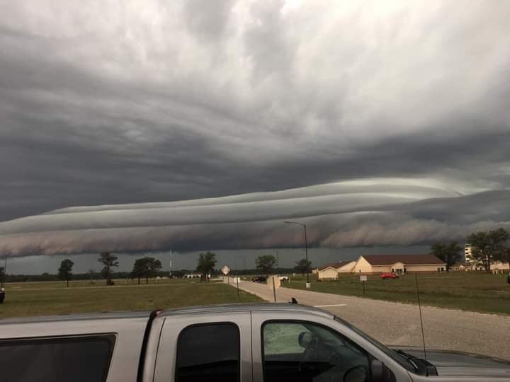 wxyzdetroit's tweet photo. Wow. 

A viewer sent us these photos from Grayling taken about an hour ago. 
https://t.co/BBw6ksBJaU https://t.co/zJ557coudl