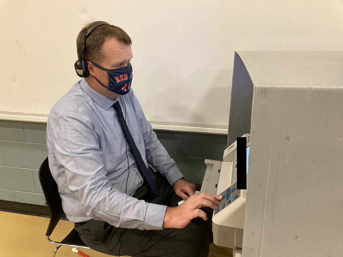 alexjgray's tweet image. Excited to vote early today with my family in #JamaicaPlain! I appreciated having the opportunity to use the accessible AutoMARK terminal in order to cast my vote independently. #Boston #BosPoli #MAPoli #CriptheVote